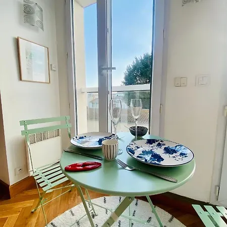 Apartment Saint Claude - Centre Port