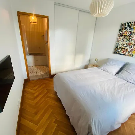 Saint Claude - Centre Port *