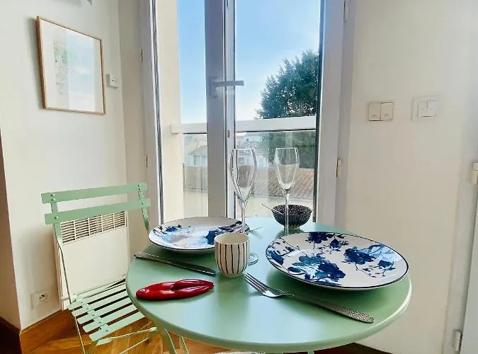 Appartement Saint Claude - Centre Port